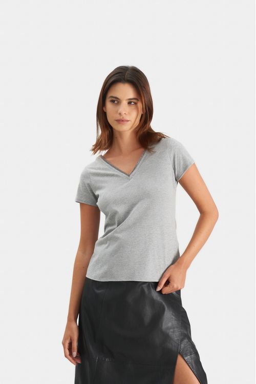Camiseta básica para mujer millaré metálico decorativo