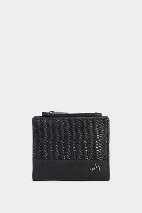 Billetera golden de cuero para mujer detalle grabado