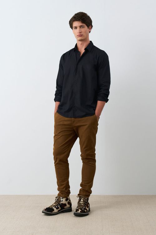 Camisa en popelina para hombre semifitted